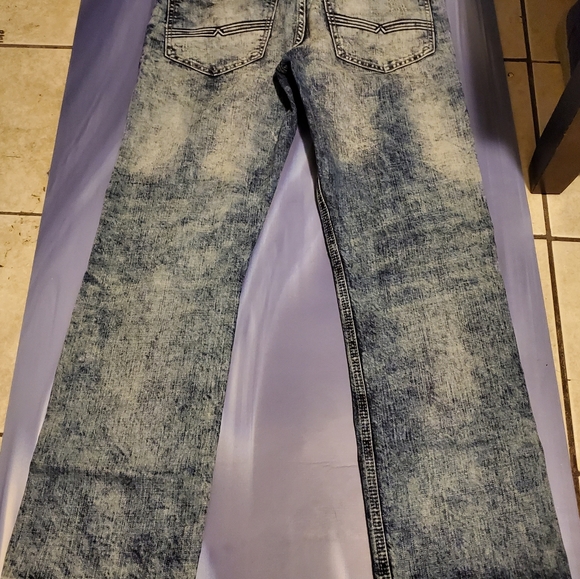 32x30 Slim straight Jeans - Picture 2 of 3